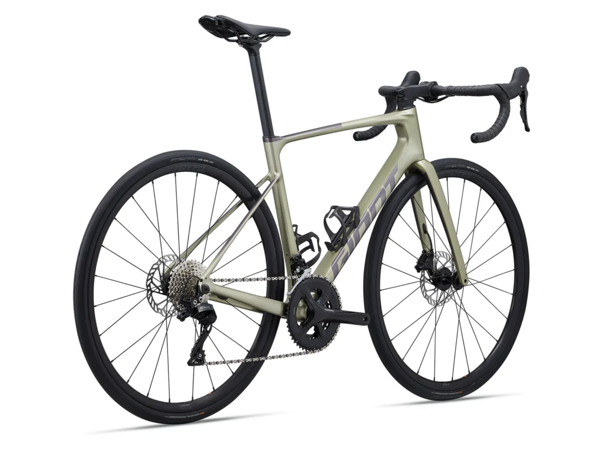 Giant Defy Advanced 2 Endurance maantiepyörä - Image 2