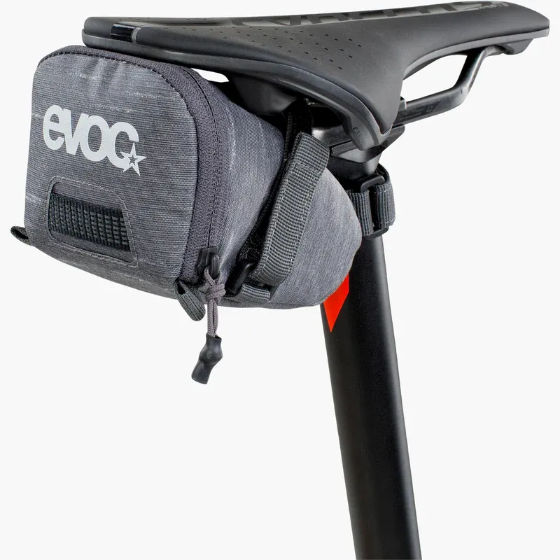 EVOC SEAT BAG TOUR Satulalaukku - Image 8