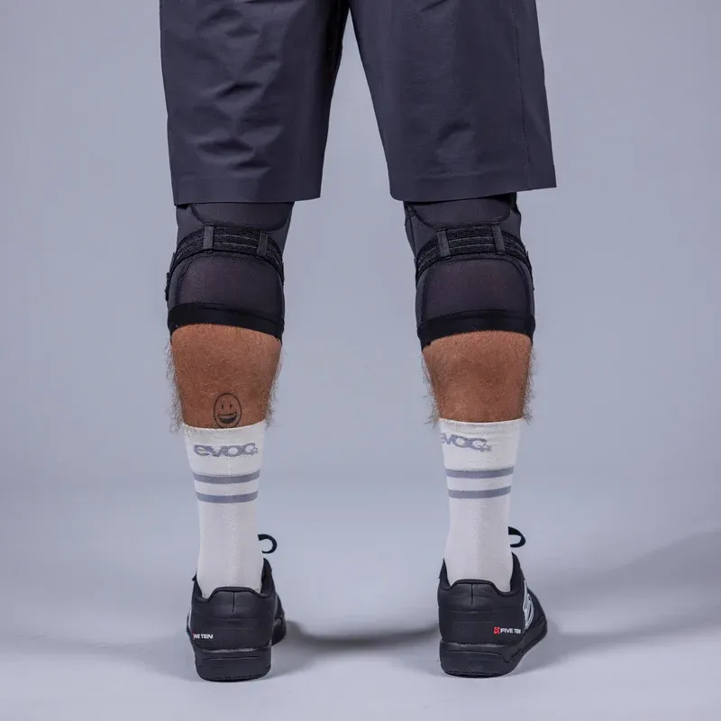 EVOC Knee Protector LS Flex Enduro polvisuojat - Image 3