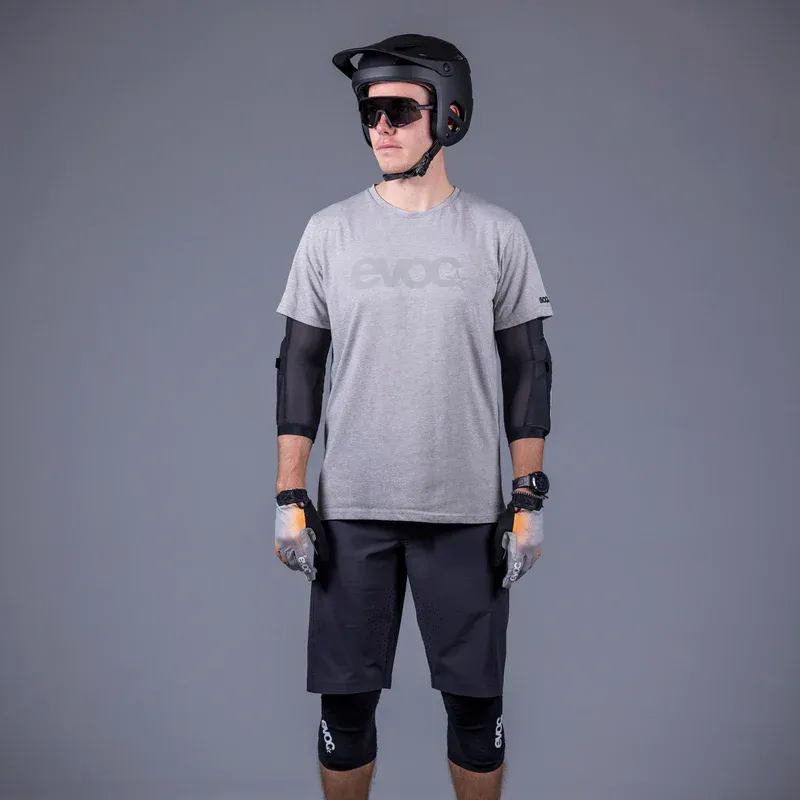 EVOC Elbow Protector LS Flex Lite kyynärsuojat - Image 7