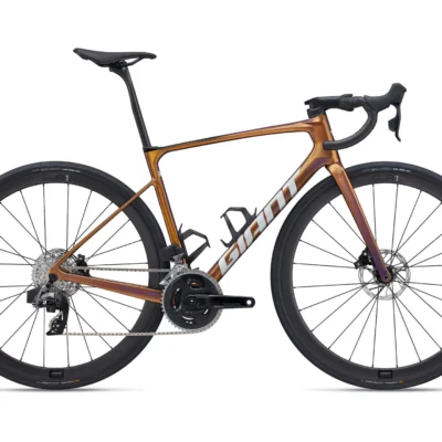 Giant Defy Advanced Pro 1 2025 Endurance maantiepyörä